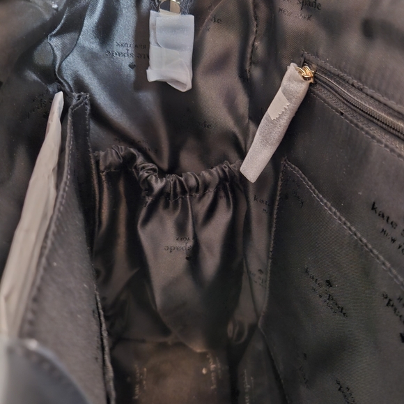 NWT Kate Spade Chelsea Rose Toss Printed Tote Black Red MSRP $349 - Picture 9 of 14